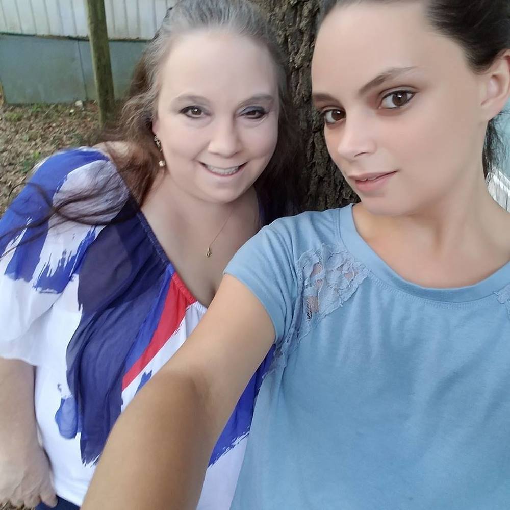 Meet your Posher, Tonia